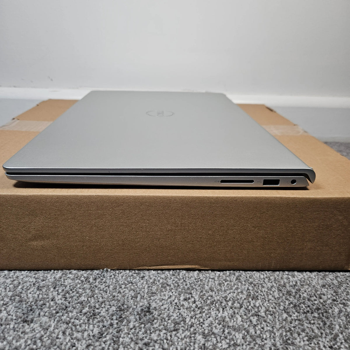 Dell Inspiron 15 3530 Silver | i7-1355U | 16GB | 256GB | Refurbished